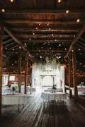 The 1830 Wedding Barn logo
