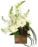 Krazy Kreations Floral & Gifts logo