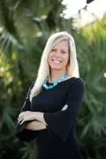 Dr. Rachel Russell – Beachside Counseling and Wellness logo