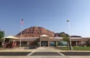 Red Mountain Elementary logo