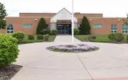 Monee Elementary School logo