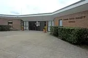 Edmund Hatch Bennett School logo