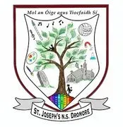 Dromore National School logo