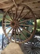 Bennie's Red Barn image 2