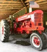 Mike's Farm and Country Store logo