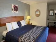 Knights Inn Fairview image 2