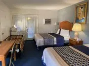 Knights Inn Fairview image 3
