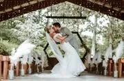 Moore Farms Rustic Weddings image 3