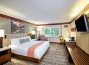 Tenaya Lodge at Yosemite logo