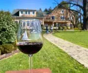 James River Cellar Winery logo