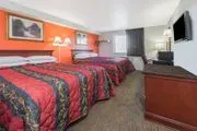 Knights Inn Ferguson image 2