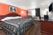Knights Inn Ferguson image 4