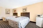 Knights Inn Mount Laurel image 3