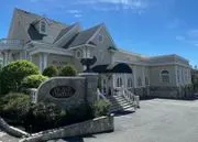 Island Chateau logo