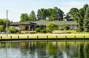 Country Lakes Party Center logo