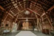 The Rustic Barn logo