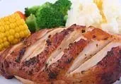 Maria's Home Catering logo