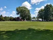 Crest View Golf Course logo