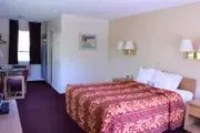 Knights Inn Oswego image 3