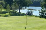 Shoreland Country Club logo