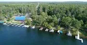 Grand Pines Resort & Motel image 3