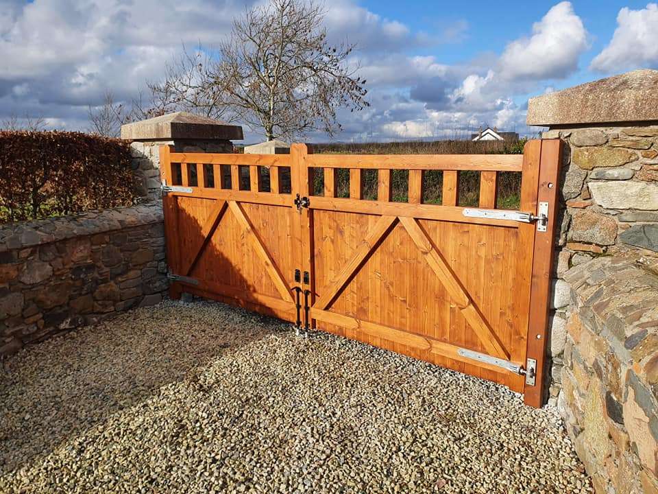 E McCarroll Fencing and Decking
