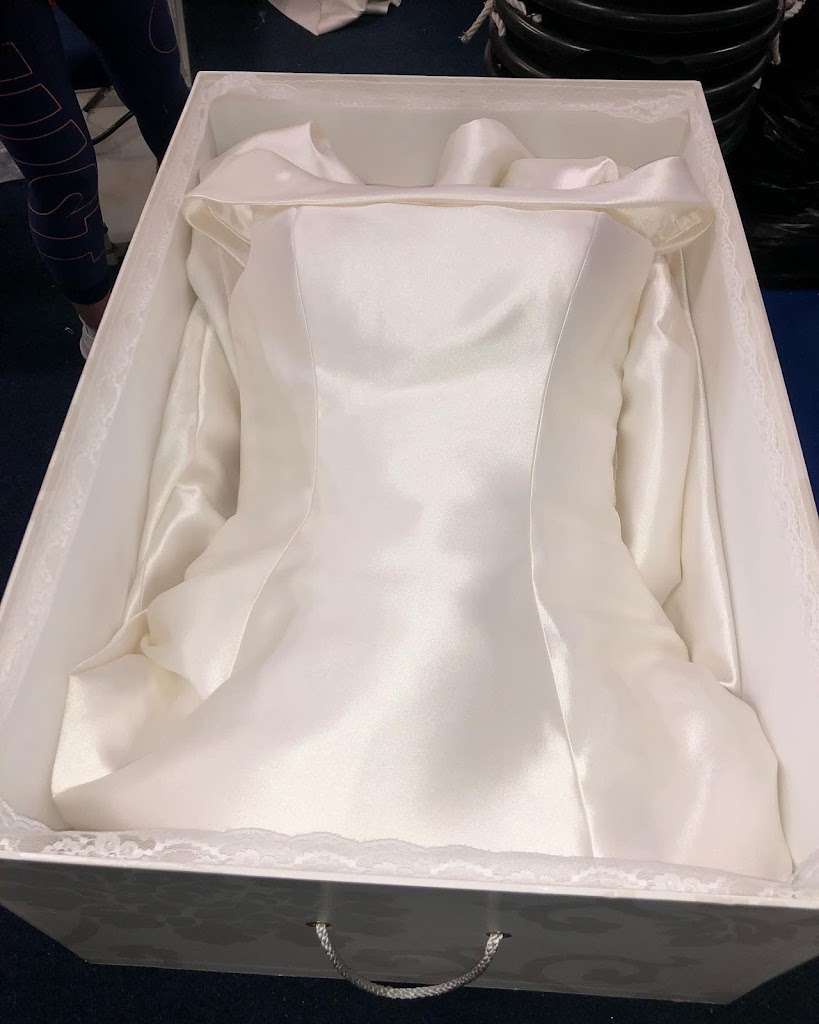 PC DRY CLEANING & LAUNDRY SERVICES