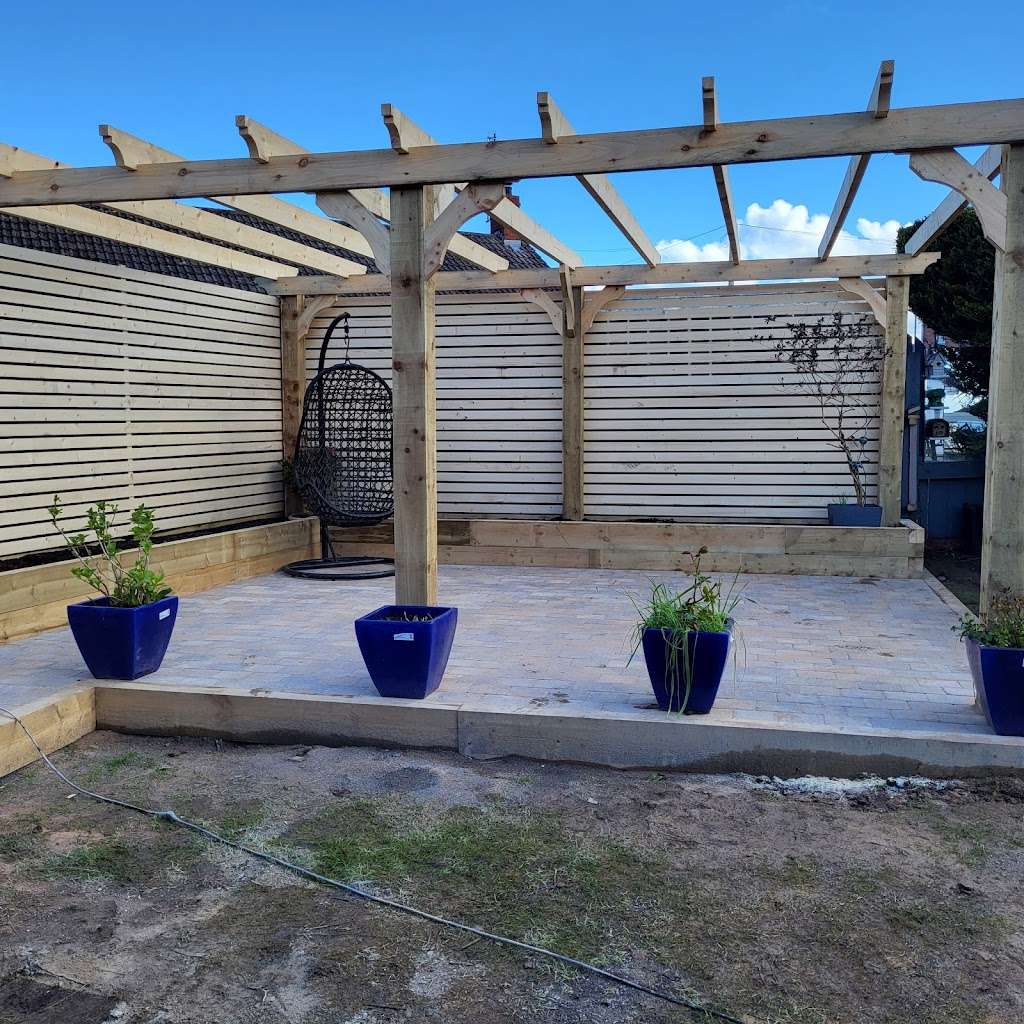 P I JOINERY & CONSTRUCTION Ltd