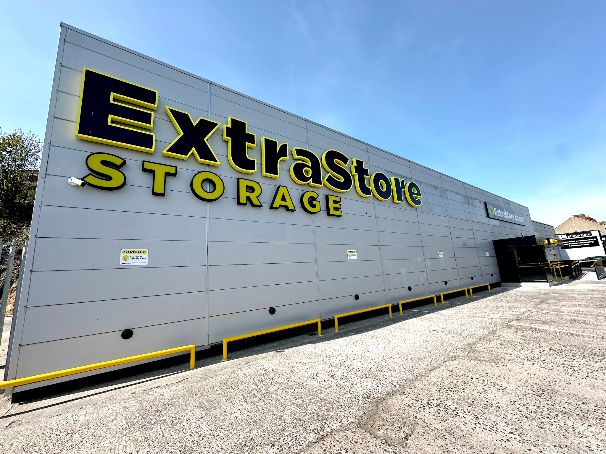 ExtraStore Storage - Belfast