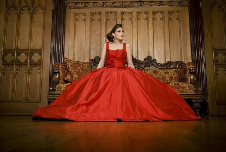 Emma Hanna Make-Up & Beauty