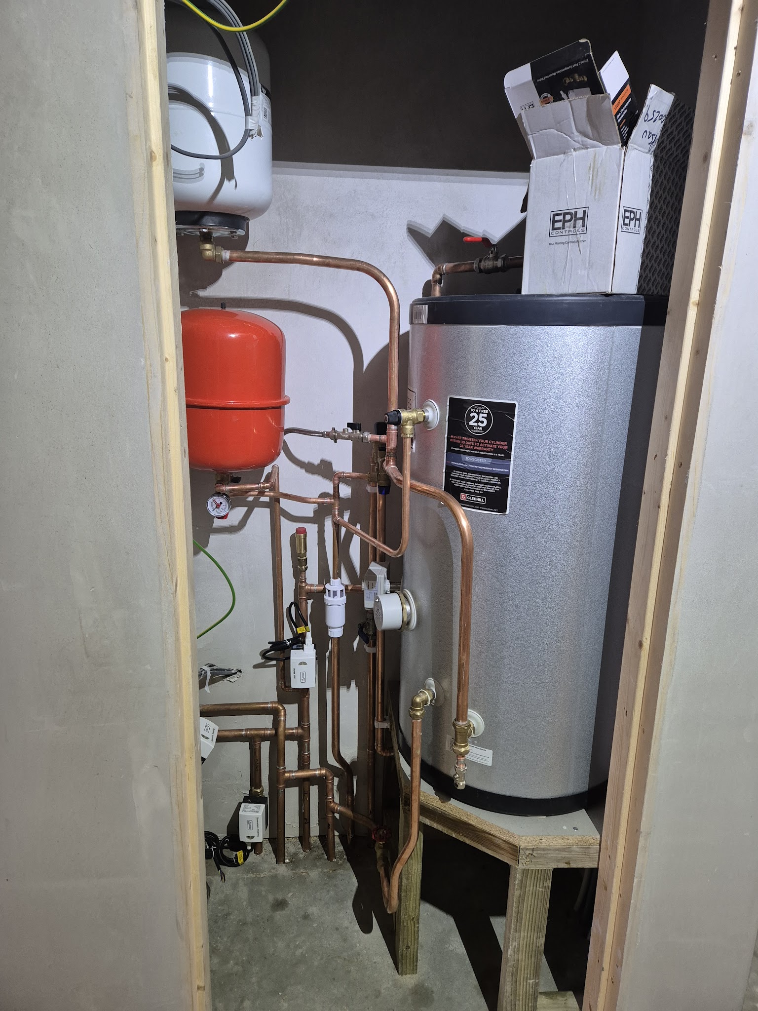 HB Plumbing and Heating