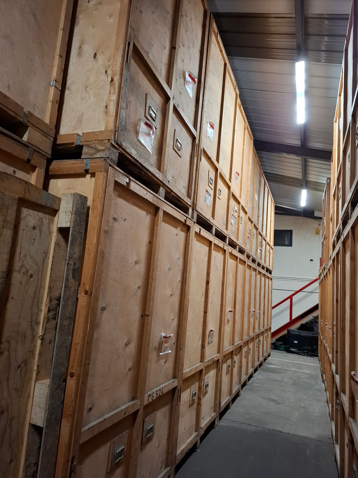 Handy Movers and Storage