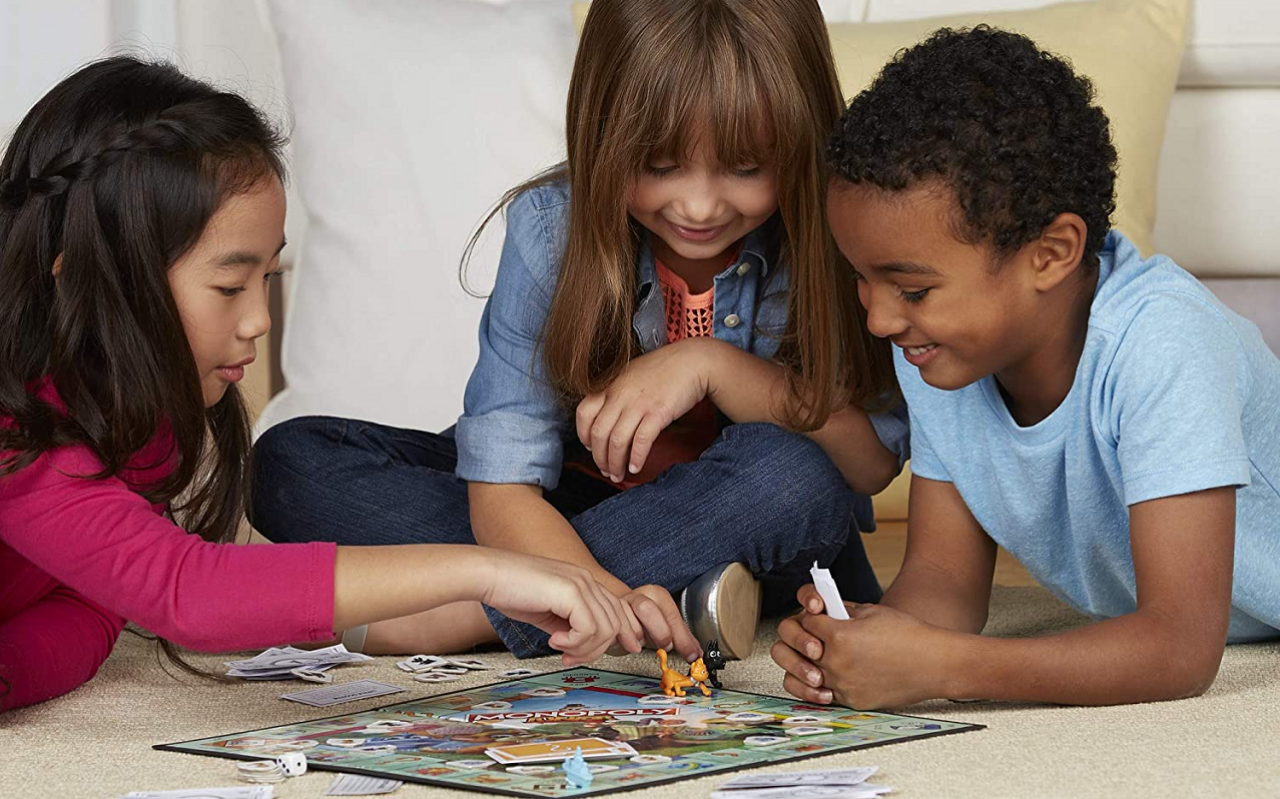 Après-midi jeux de société en famille à Maison LIV'ART
