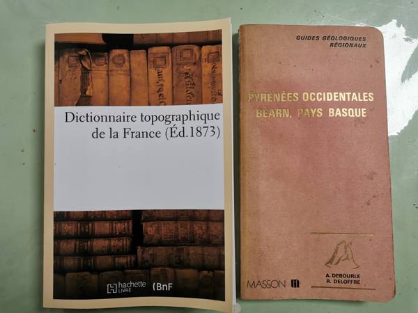 Livres – Chez bibi · Lugos