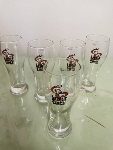 5 verres à bière – Chez bibi · Lugos