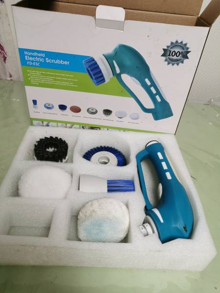 Nettoyeur éléctrique – Chez bibi · Lugos