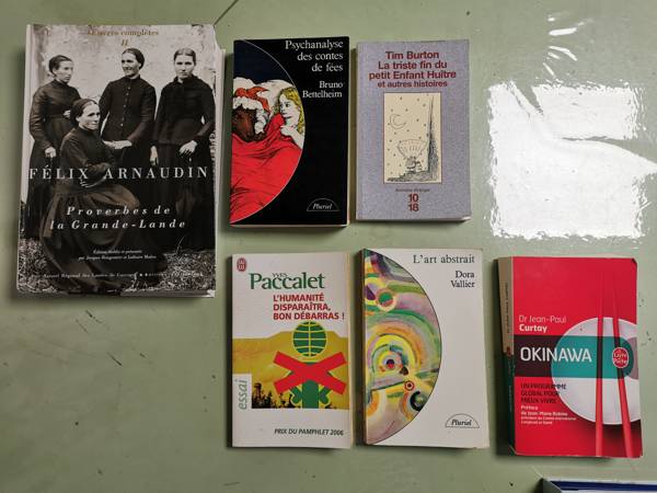 Livres de poche, livre Arnaudin – Chez bibi · Lugos