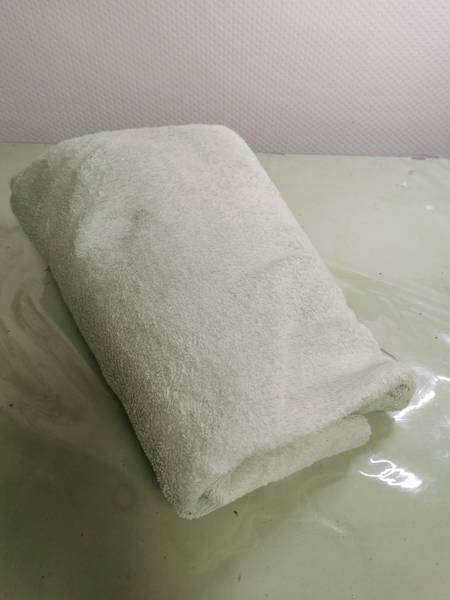 couverture polaire vert amande 140X180 – Chez bibi · Lugos