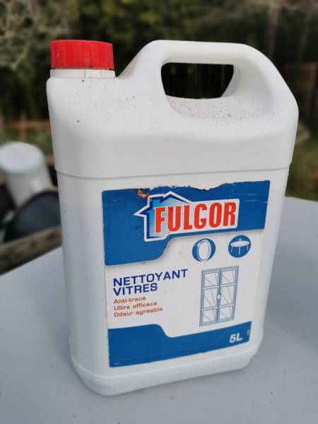 Nettoyant vitre 5L – Chez bibi · Lugos