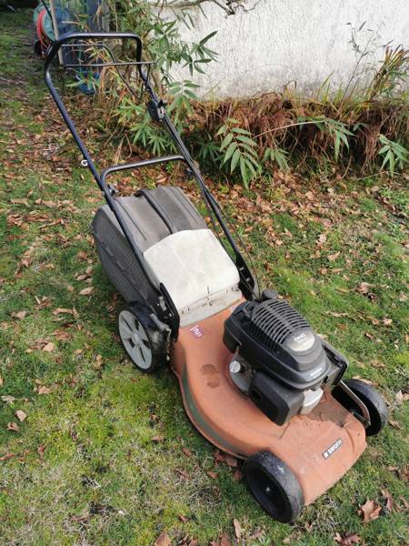 Tondeuse Honda 160cc – Chez bibi · Lugos