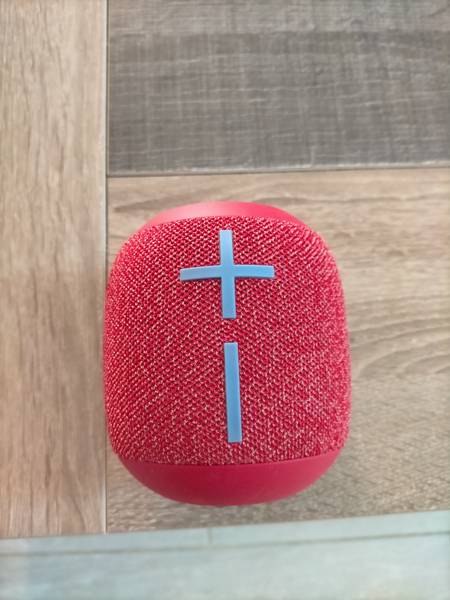 Enceinte wonderboom2 bluetooth rouge parfait état  – Vide maison de cris · Saint-Père-sur-Loire