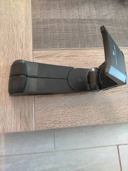 Enceinte portable bluetooth oxygen audio bon état  – Vide maison de cris · Saint-Père-sur-Loire