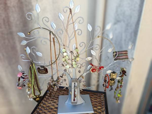 Colliers et bracelets fantaisie à l'unité 