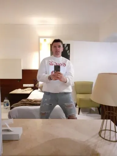 User Брий Бекиш avatar