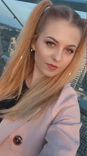 User Алена Князь  avatar