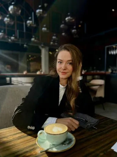 User Василина  avatar