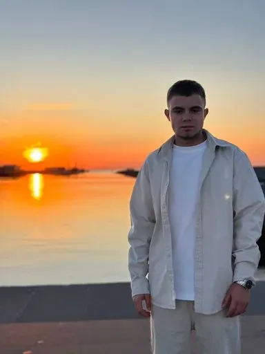 User Алексей Старовойтов avatar