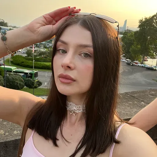 User Алина Коваленко  avatar