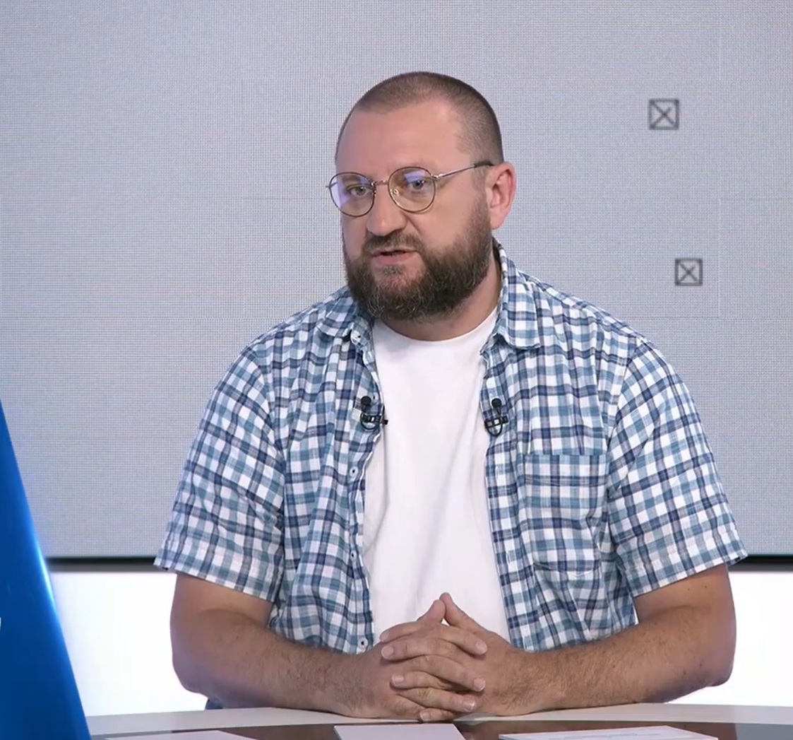 User Николай  avatar