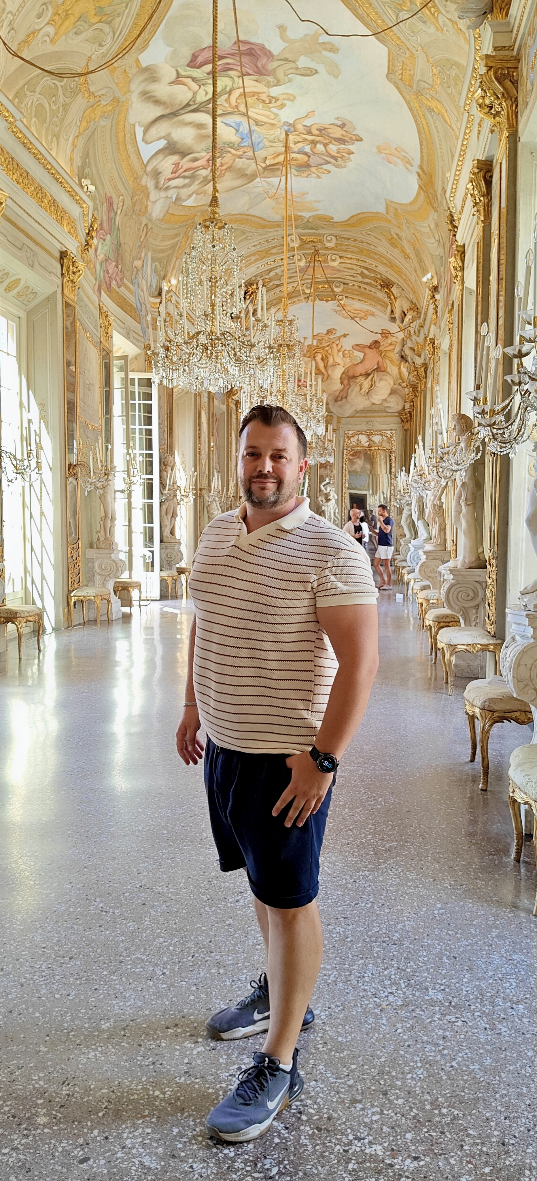 User Iulian  IC avatar